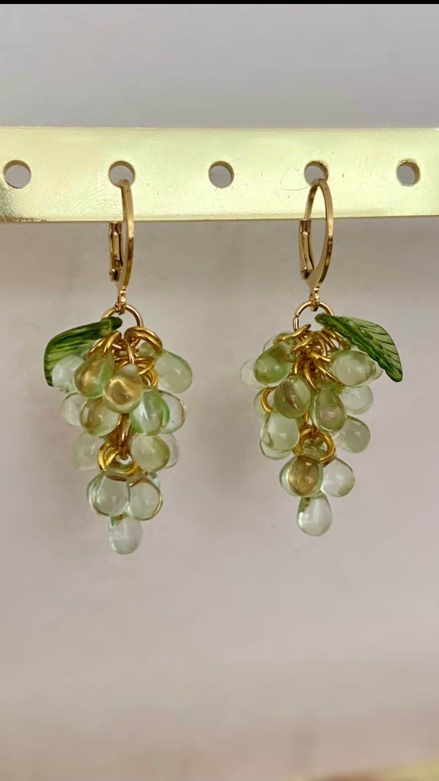 Boucles D’oreilles Boucles mini raisins - Vert clair en Verre - Vue 1 sur 2