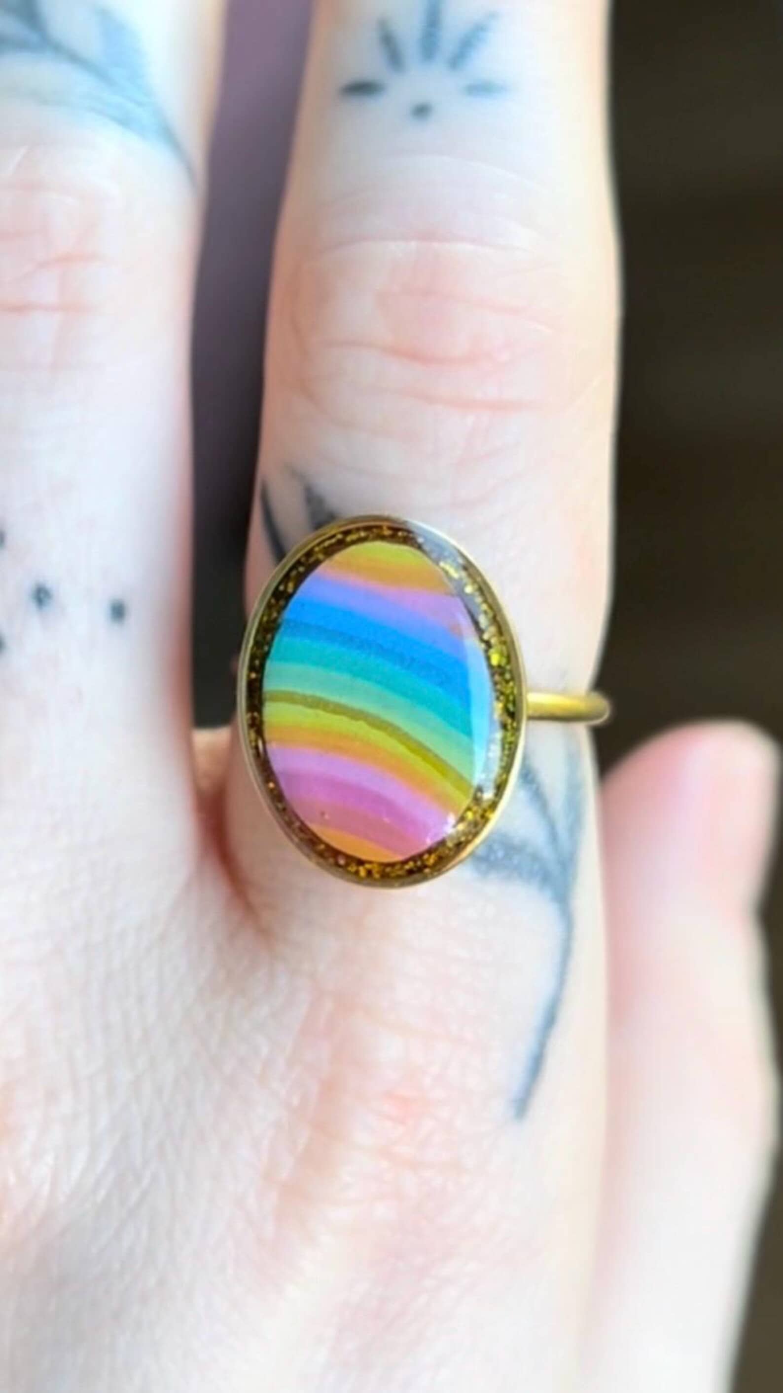 Bague Arc-en-ciel - dorée - Vue alternative