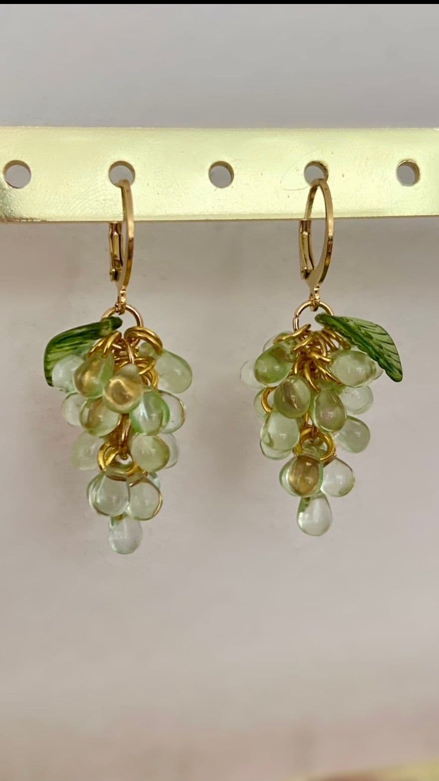 Boucles mini raisins - Vert clair - Verre