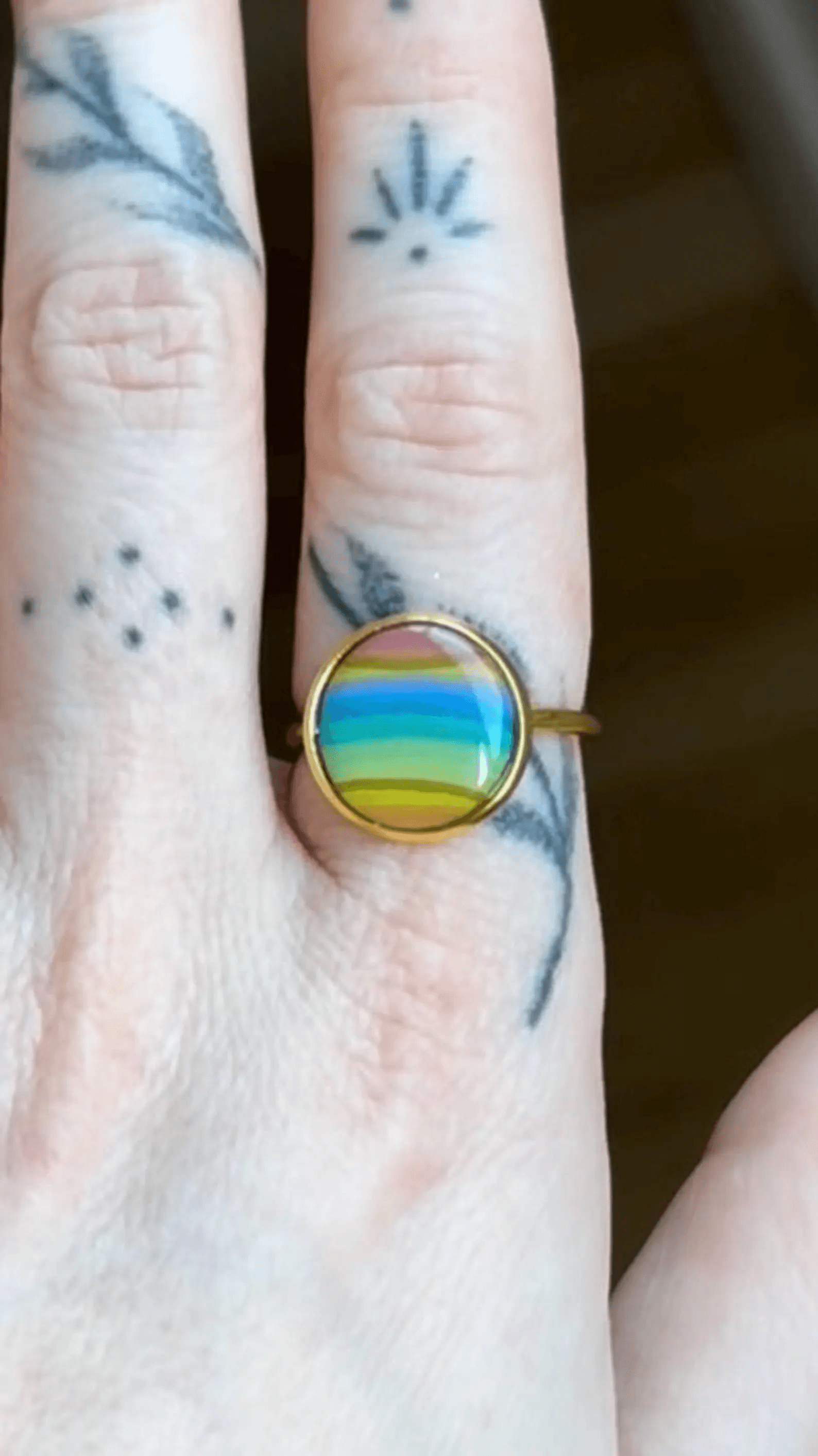 Bague ronde Arc-en-ciel - dorée